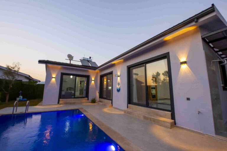 Villa Poyraz Tatilinize Konfor ve Lüks Katıyor